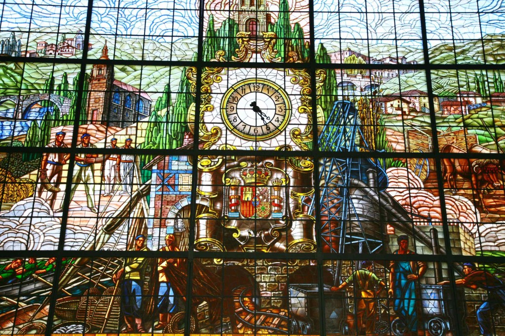 ビルバオ駅のステンドグラス