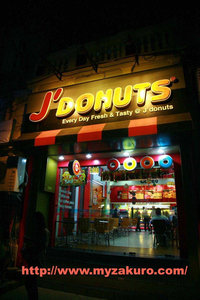 ヤンゴンのJ-DONUTS