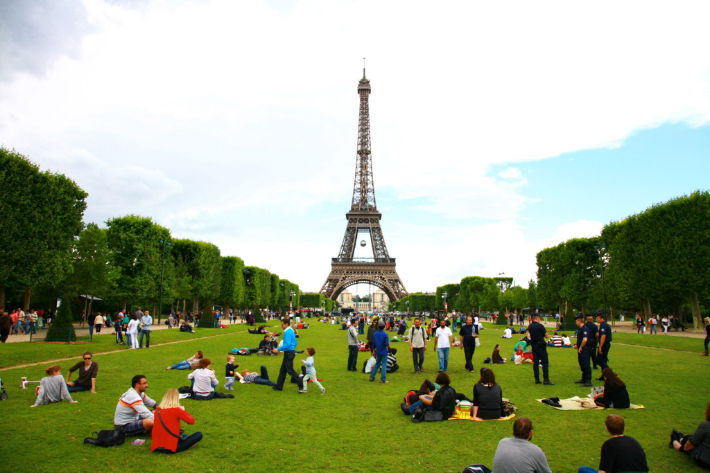 Eiffel-Tower-Paris-France-Free-Stock-Photos0009